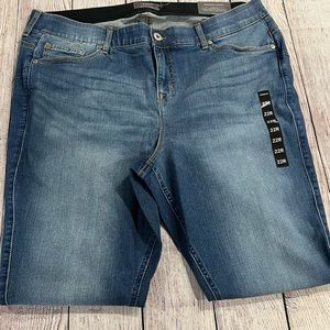 Torrid Bombshell Skinny Jean
